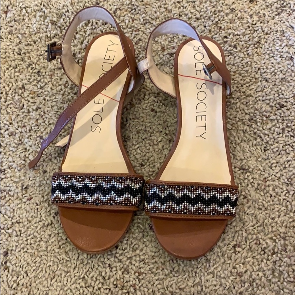 Women’s sandals
